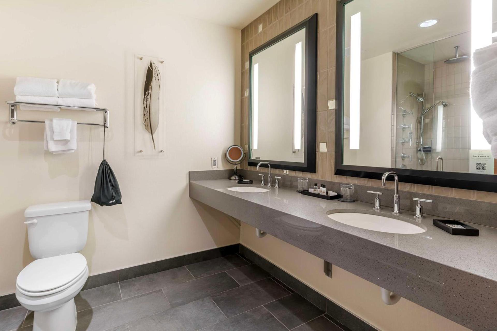 Best Western Premier Boulder Falls Inn photo 29