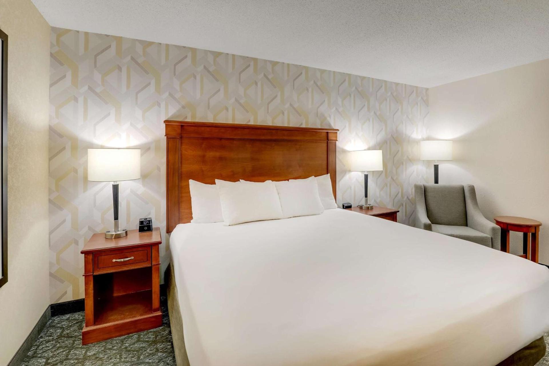 Drury Inn & Suites Marion photo 22