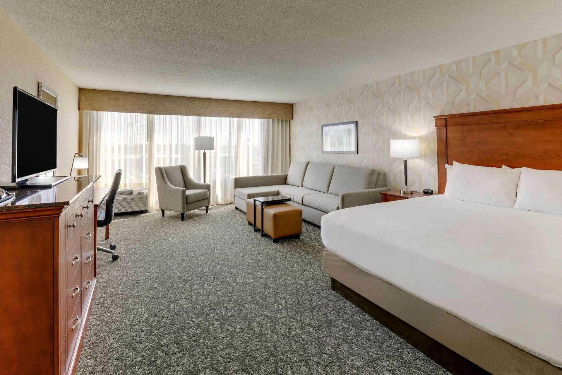 Drury Inn & Suites Marion photo 33
