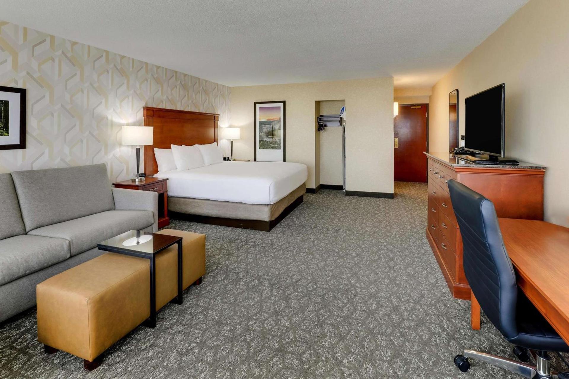 Drury Inn & Suites Marion photo 36