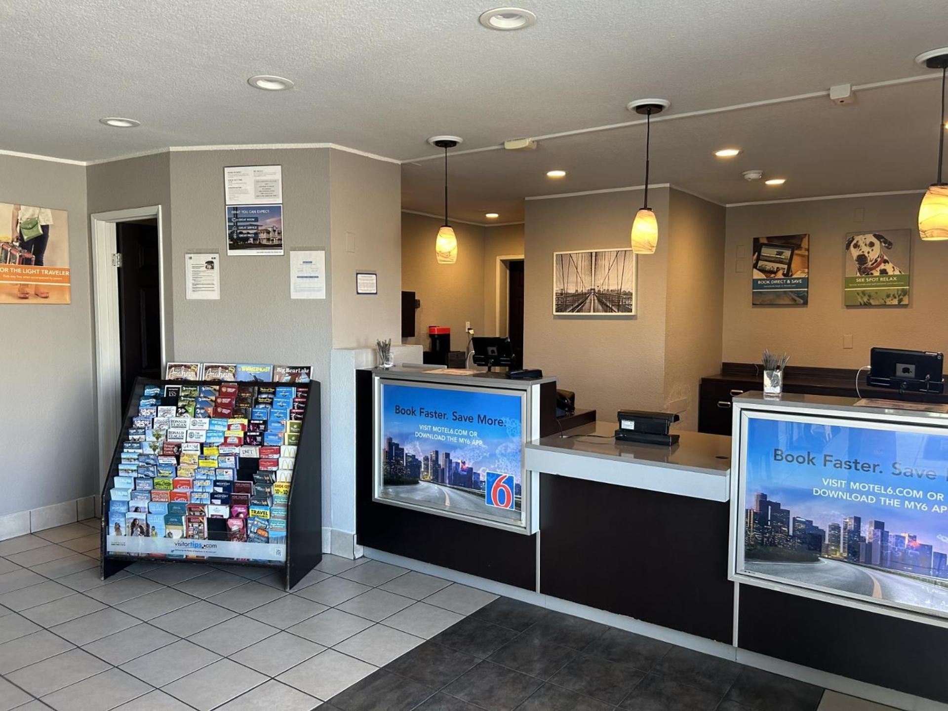 Motel 6-Stanton, CA- Anaheim West photo 14