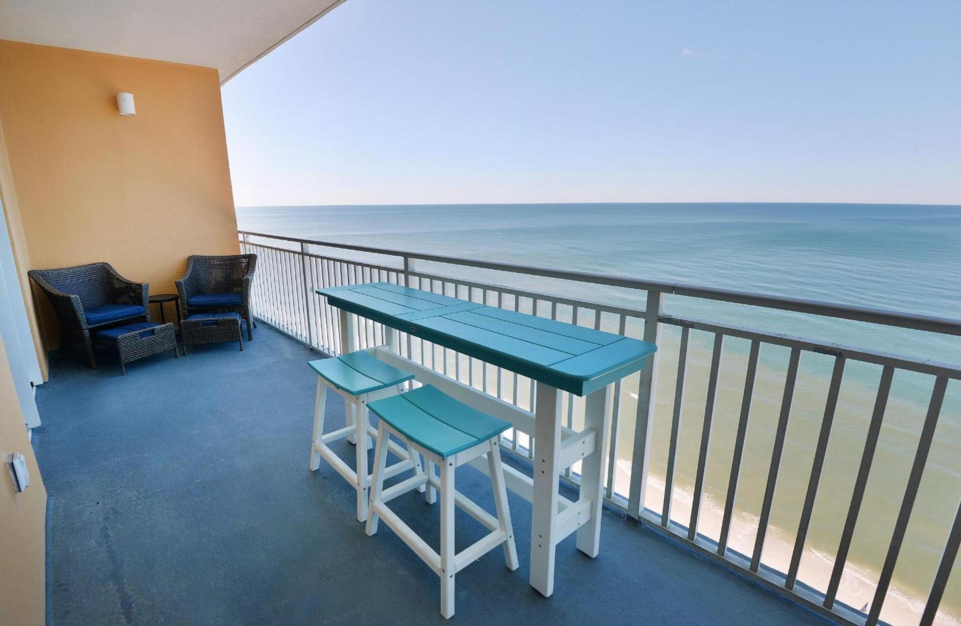 Beachfront Oasis at Splash Resort and Condos photo 15