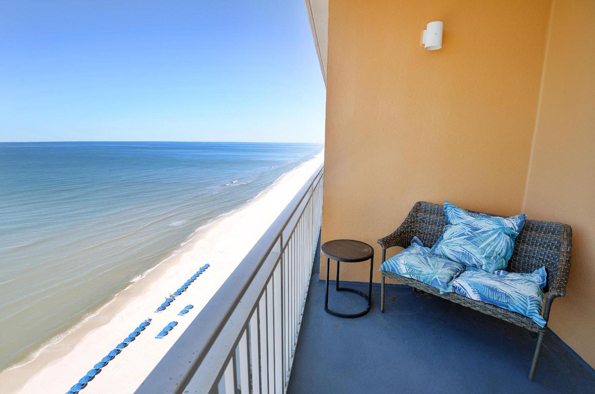 Beachfront Oasis at Splash Resort and Condos photo 34