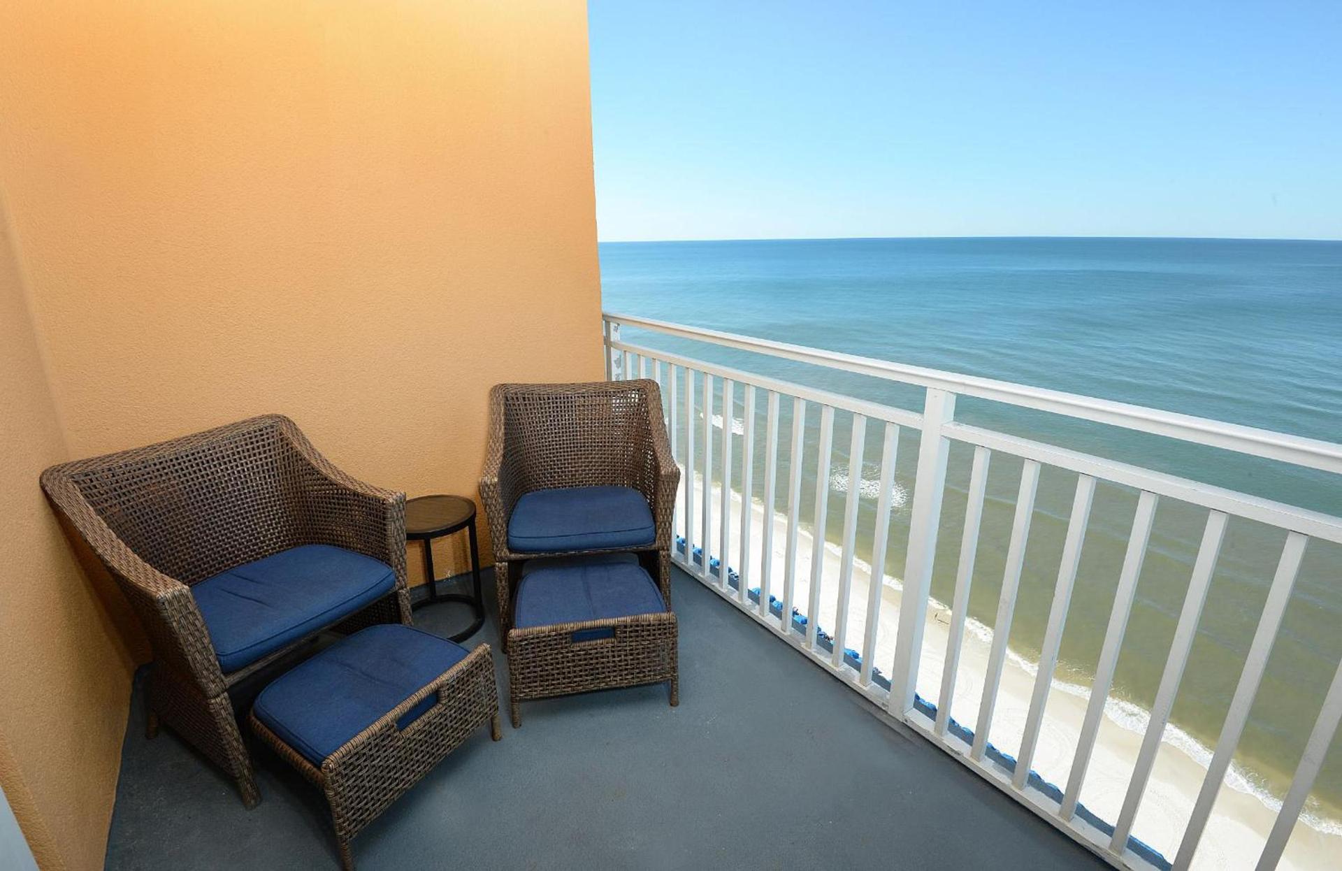 Beachfront Oasis at Splash Resort and Condos photo 32