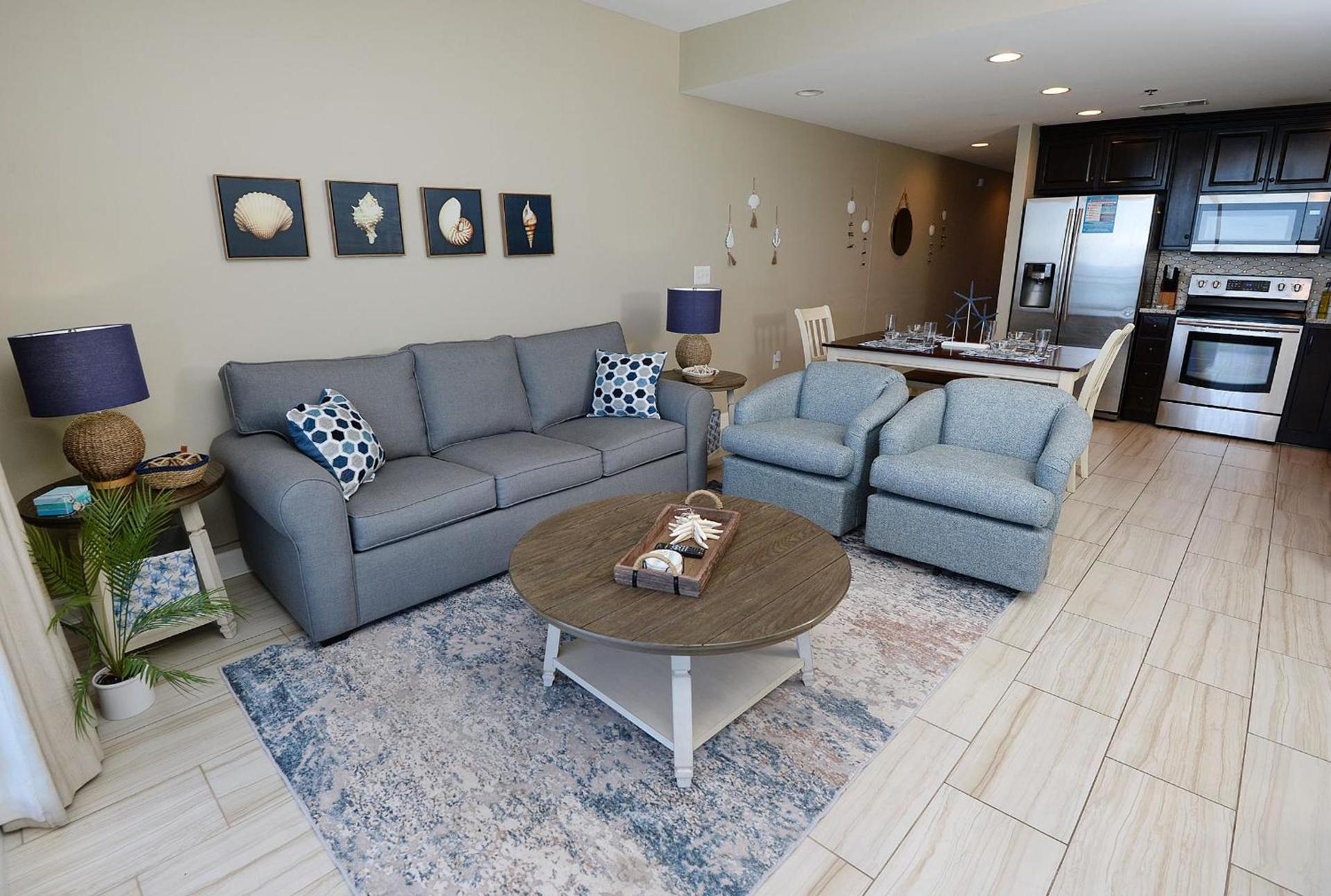 Beachfront Oasis at Splash Resort and Condos photo 49