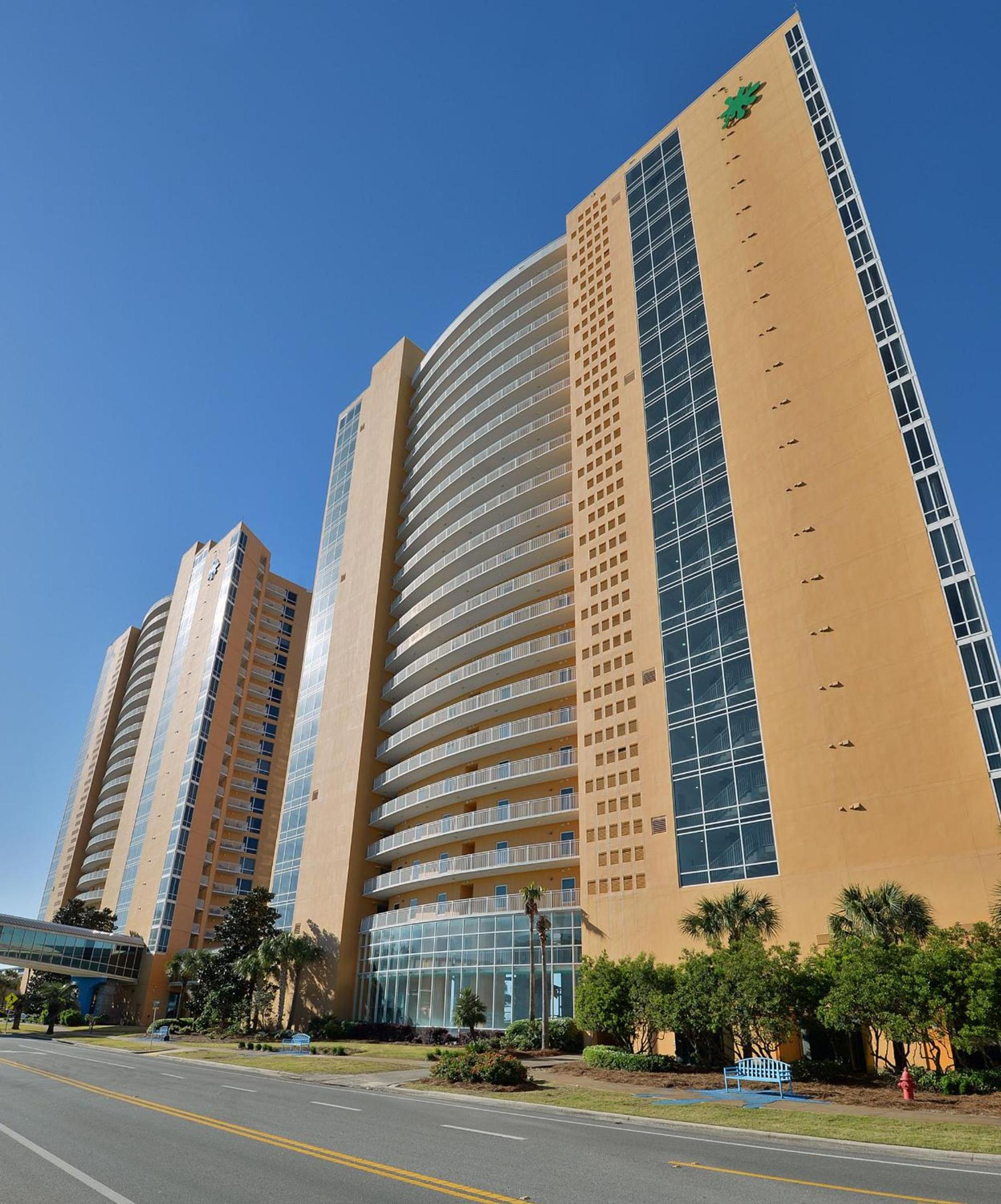 Beachfront Oasis at Splash Resort and Condos photo 60
