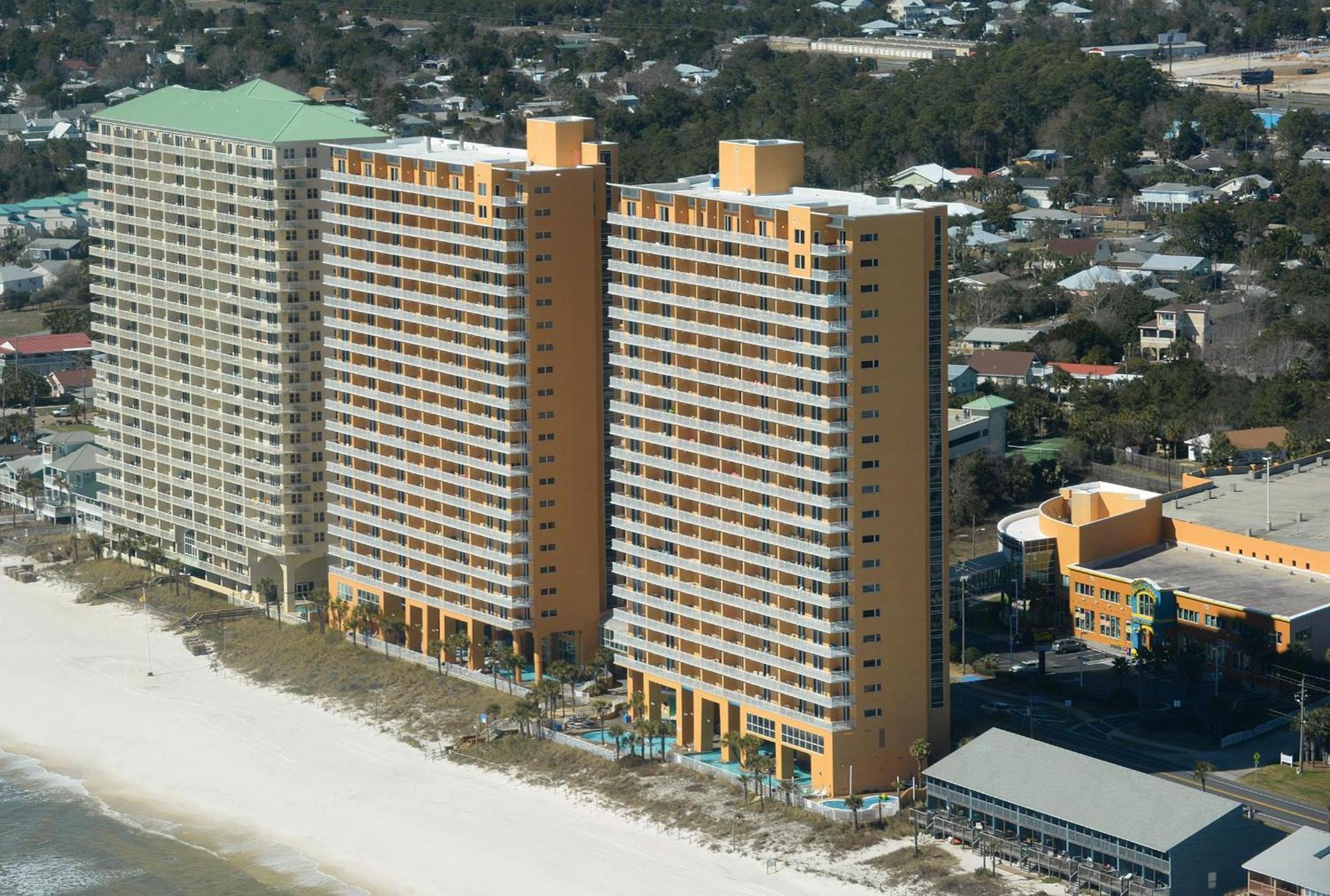 Beachfront Oasis at Splash Resort and Condos photo 58