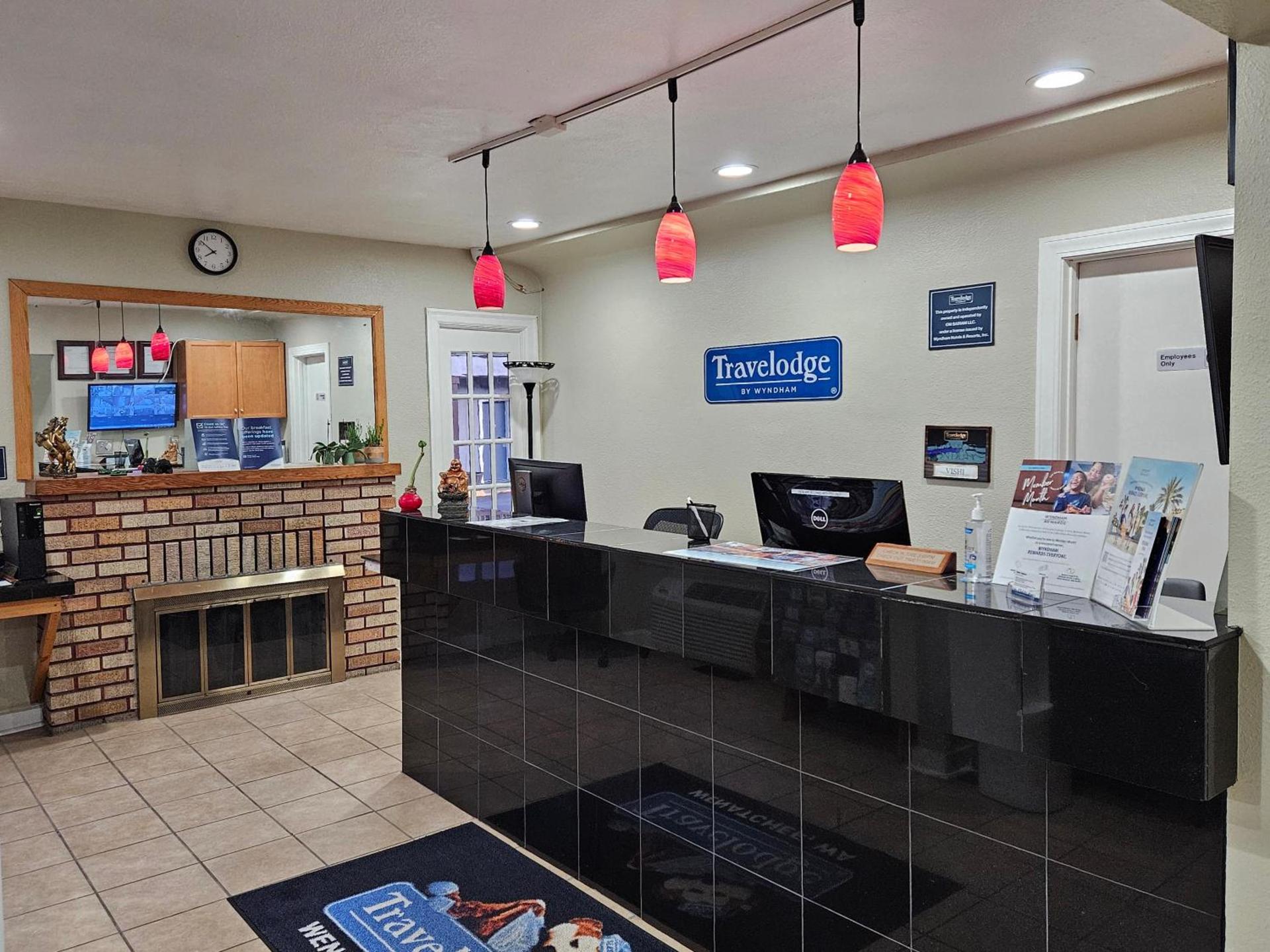 Travelodge by Wyndham Wenatchee photo 20