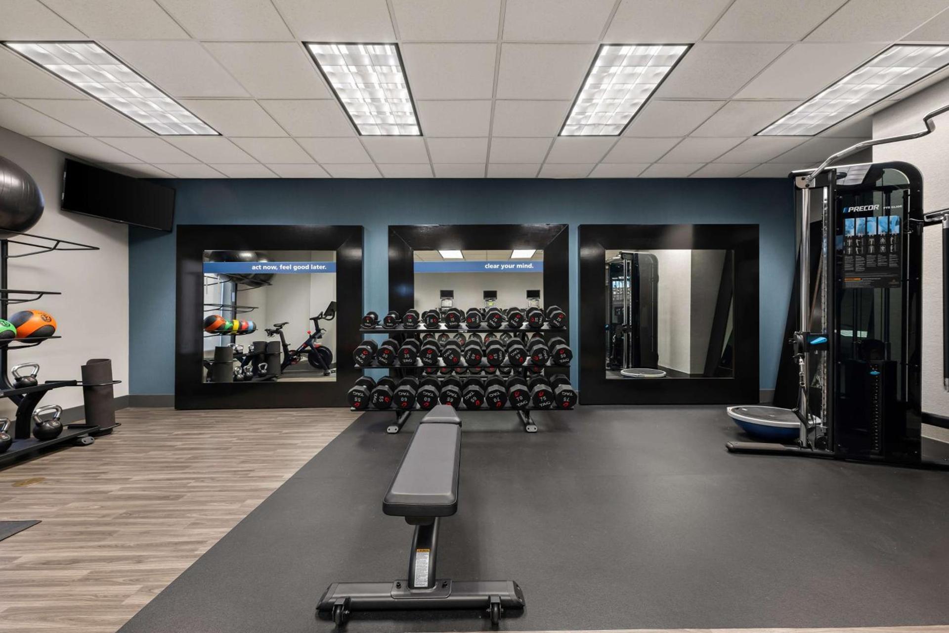 Hampton Inn Birmingham/Leeds photo 34