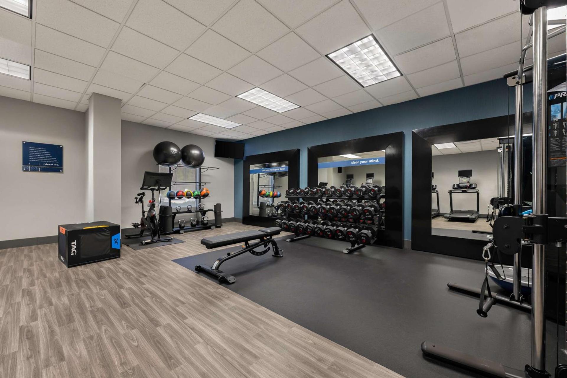 Hampton Inn Birmingham/Leeds photo 35