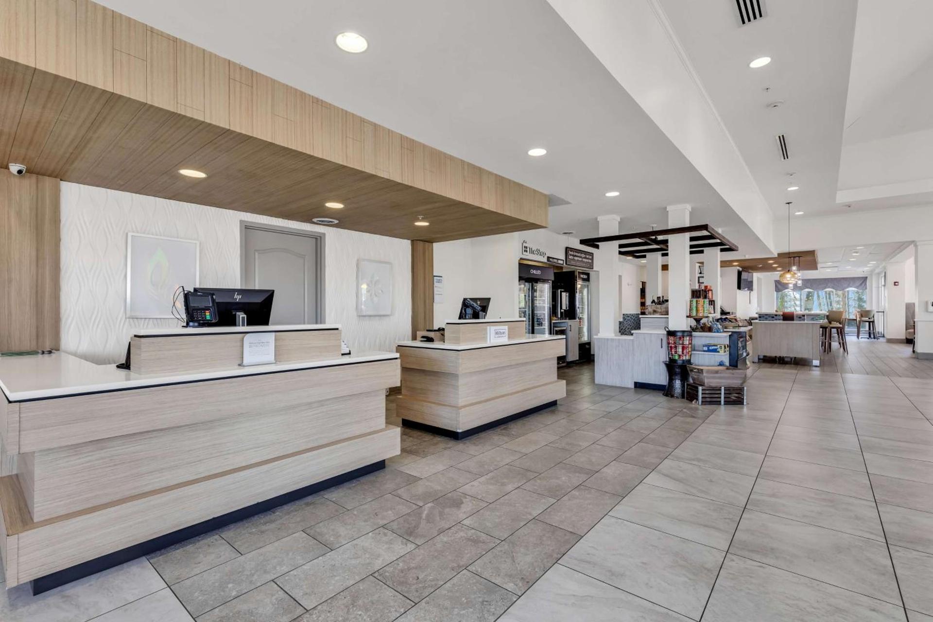 Hilton Garden Inn Myrtle Beach/Coastal Grand Mall photo 3