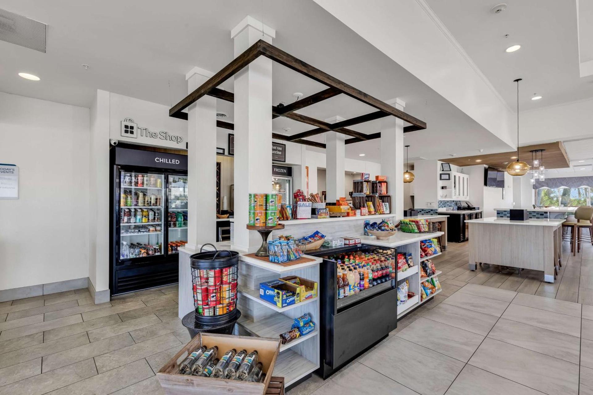 Hilton Garden Inn Myrtle Beach/Coastal Grand Mall photo 29