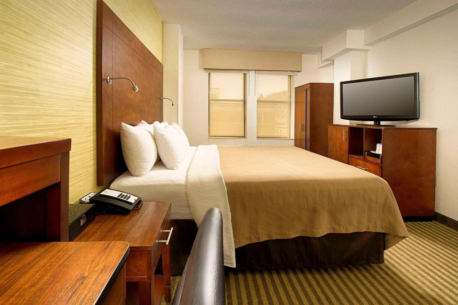 Comfort Inn Downtown DC-Convention Center photo 6