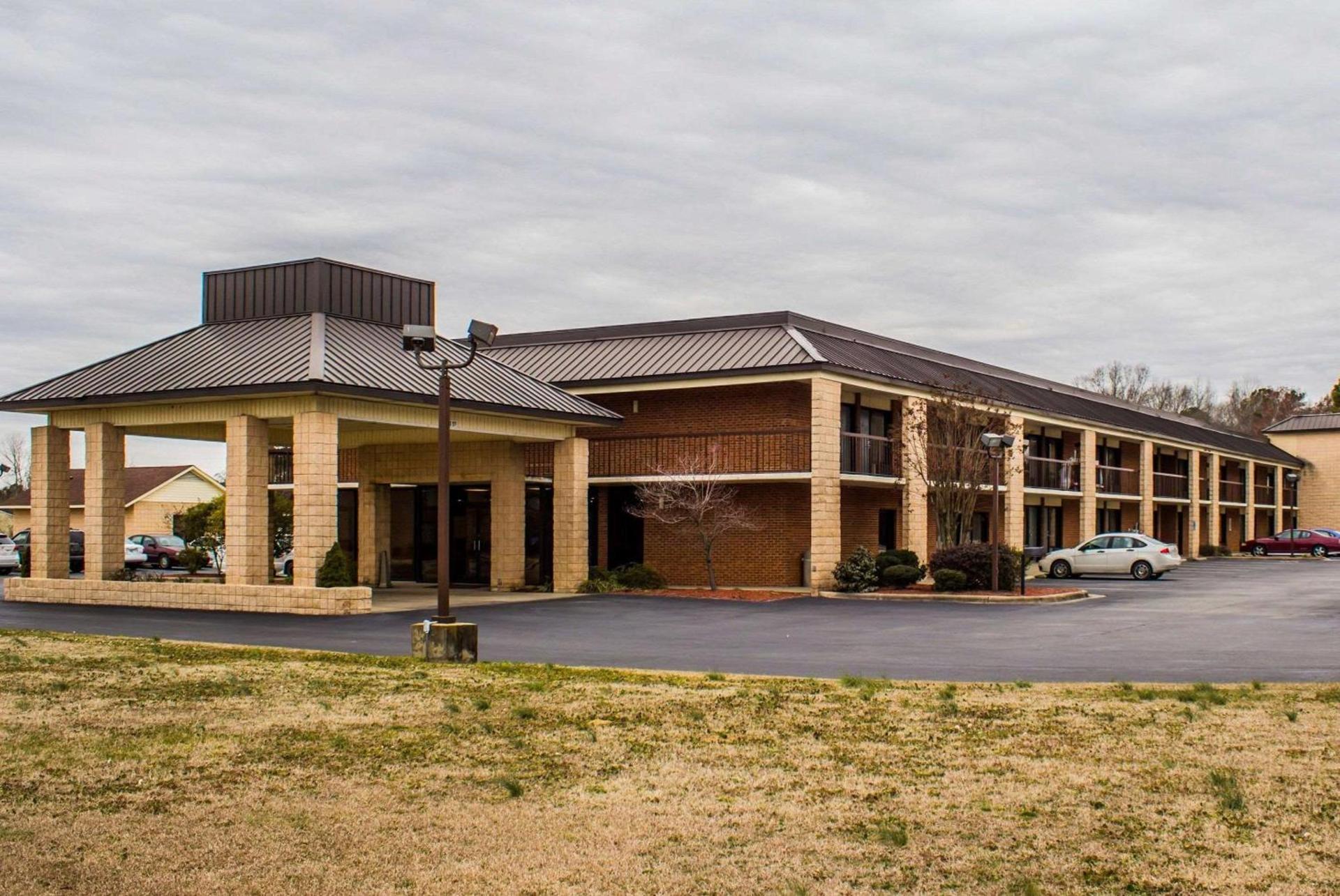 Quality Inn Kinston Hwy 70 — hotel in Kinston