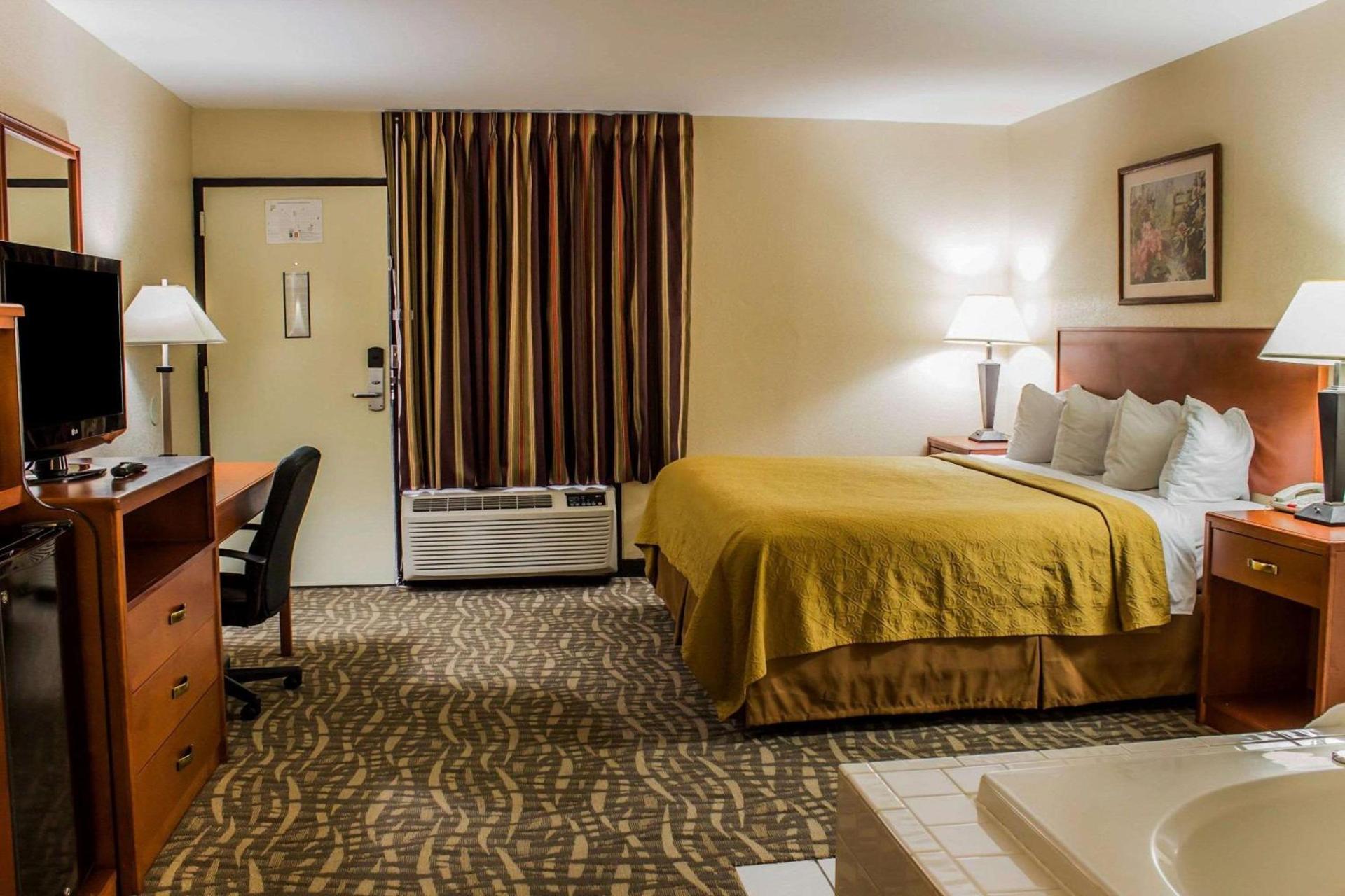 Quality Inn Kinston Hwy 70 photo 12