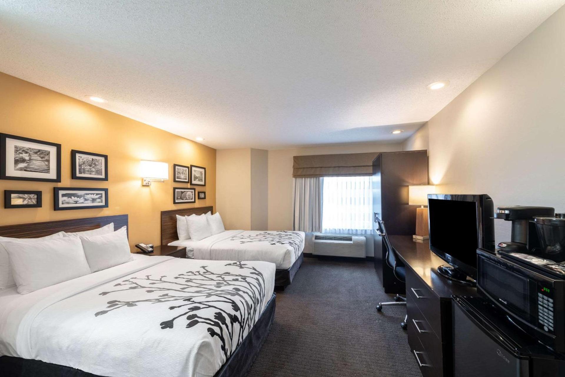 Sleep Inn & Suites Green Bay South photo 8