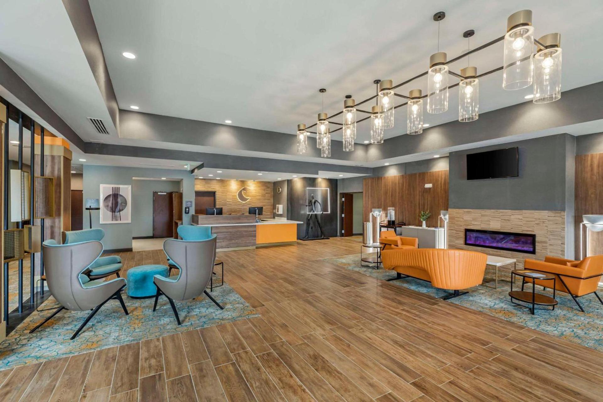 Comfort Suites Cheyenne photo 4