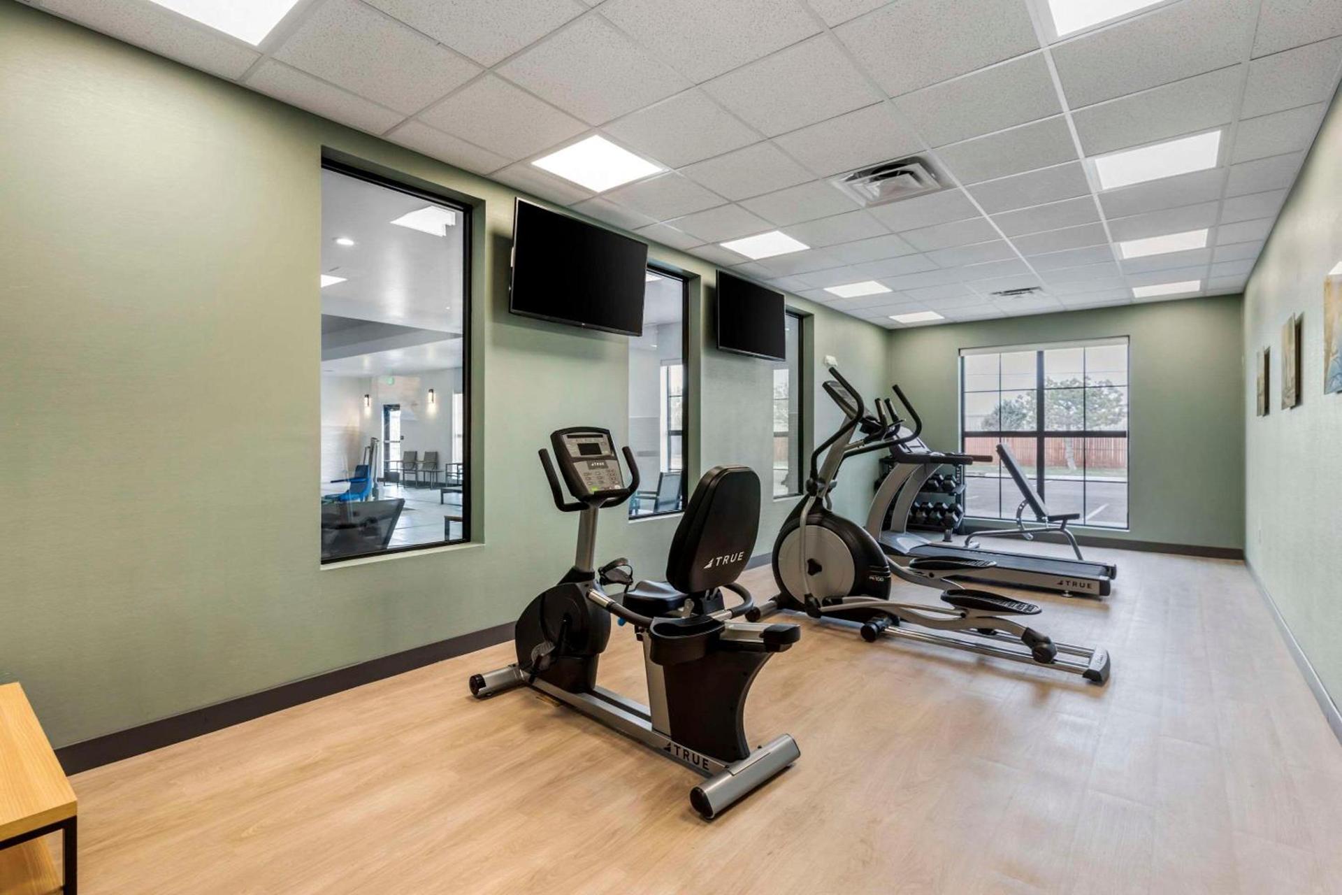 Comfort Suites Cheyenne photo 24