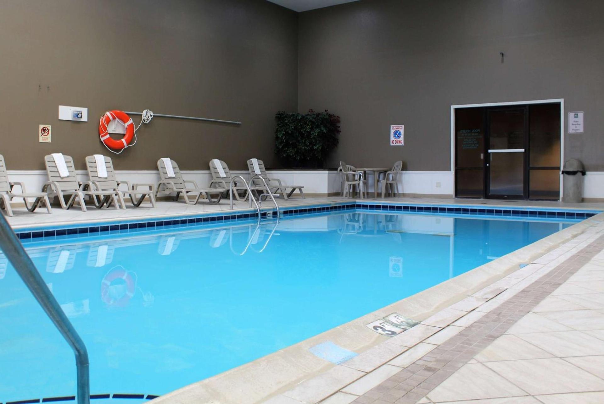 Ramada by Wyndham North Platte photo 4
