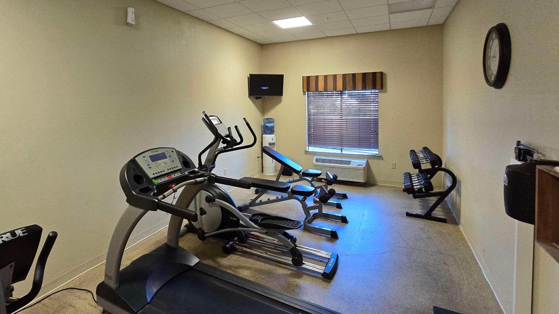 Comfort Inn & Suites Beeville photo 9