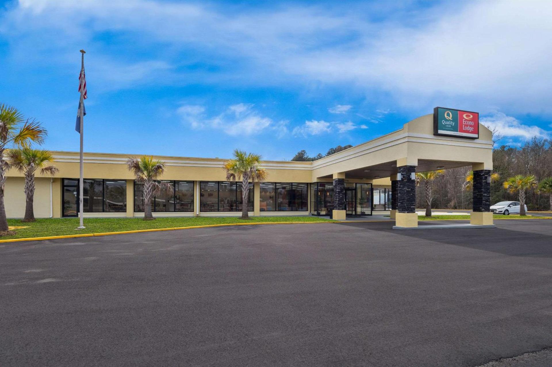 Quality Inn Yemassee - Point South I-95 — hotel in Yemassee