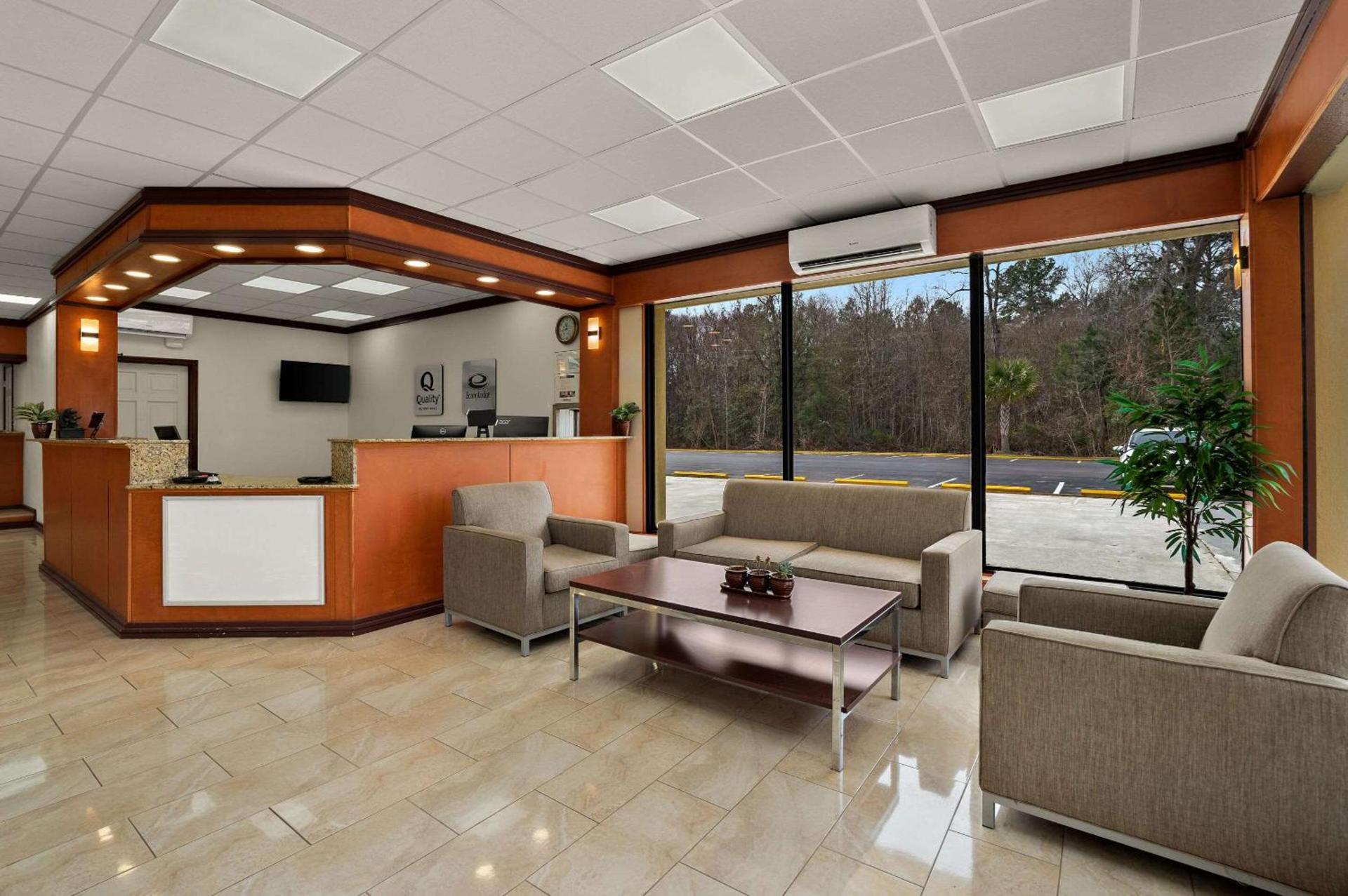 Quality Inn Yemassee - Point South I-95 photo 8