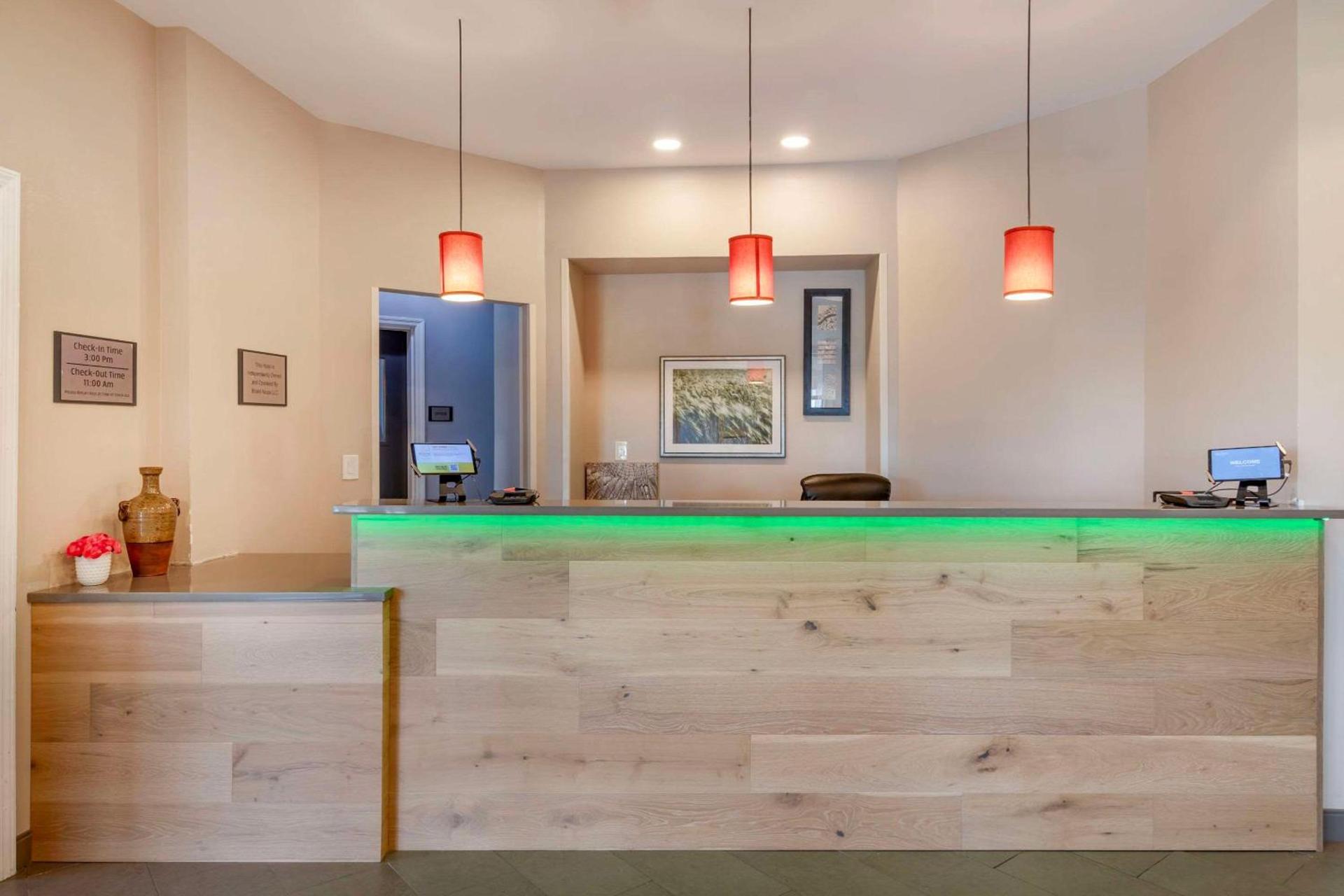 Country Inn & Suites By Radisson, Savannah Airport, GA photo 3