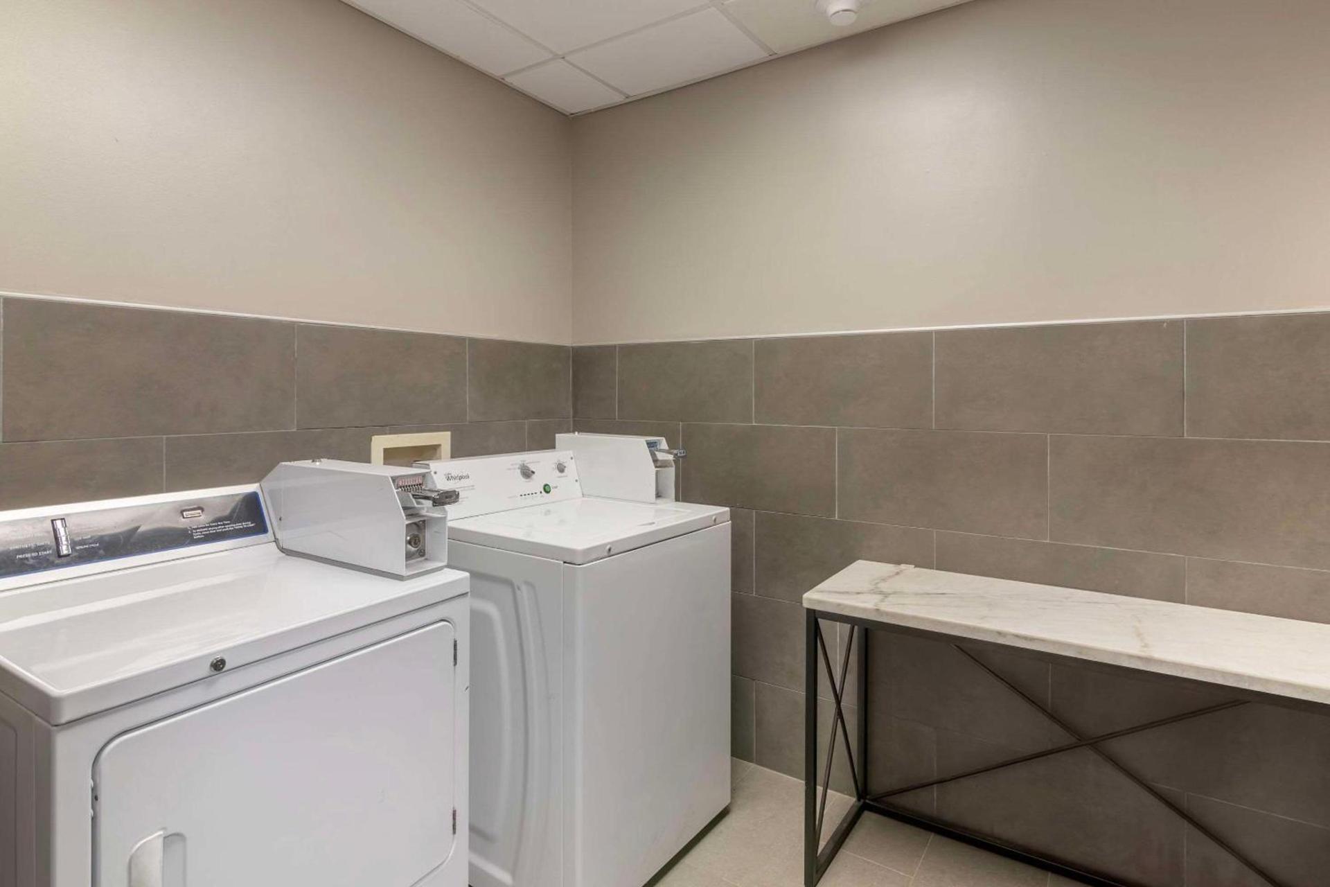 Country Inn & Suites By Radisson, Savannah Airport, GA photo 9