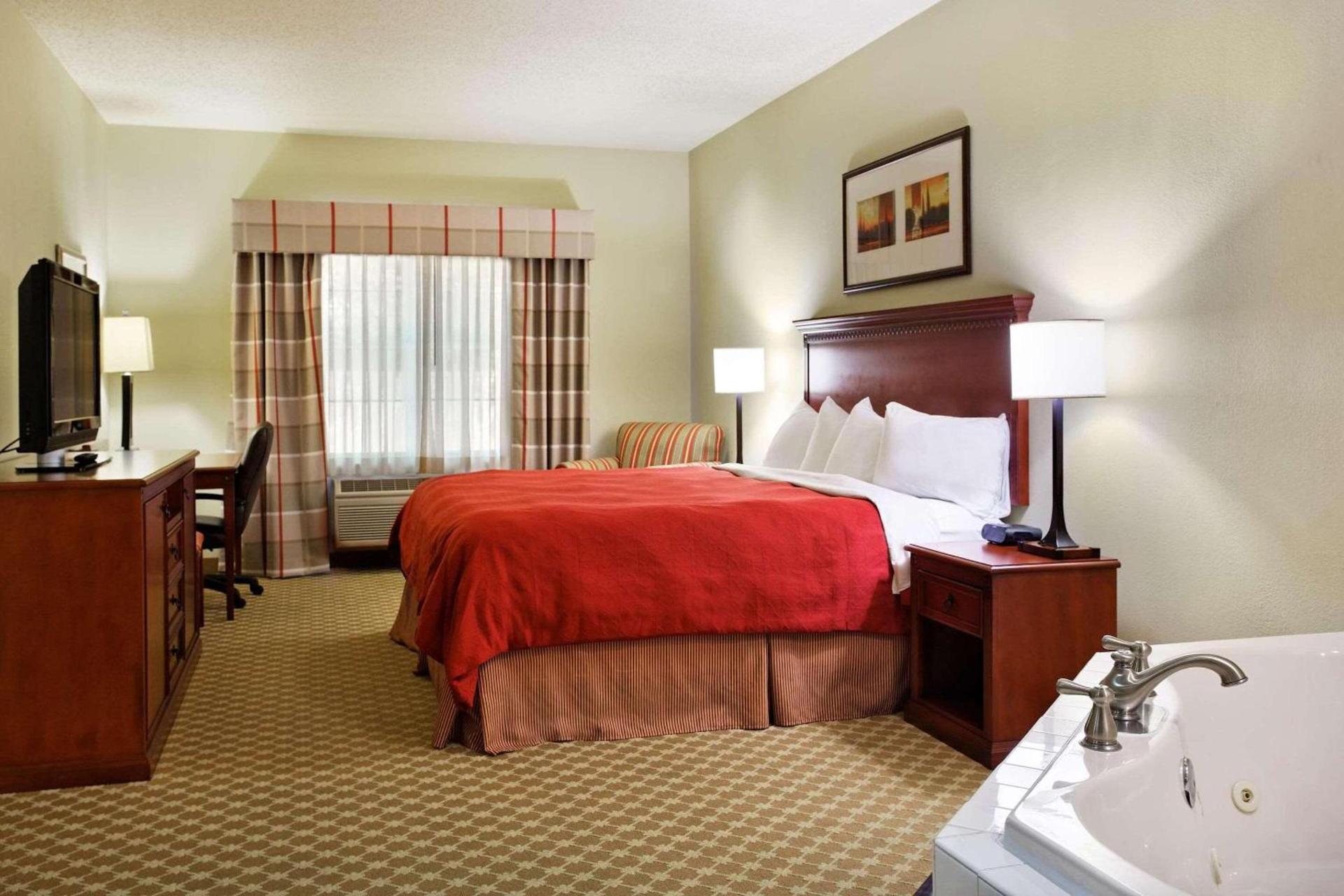 Country Inn & Suites by Radisson, Rock Falls, IL photo 40