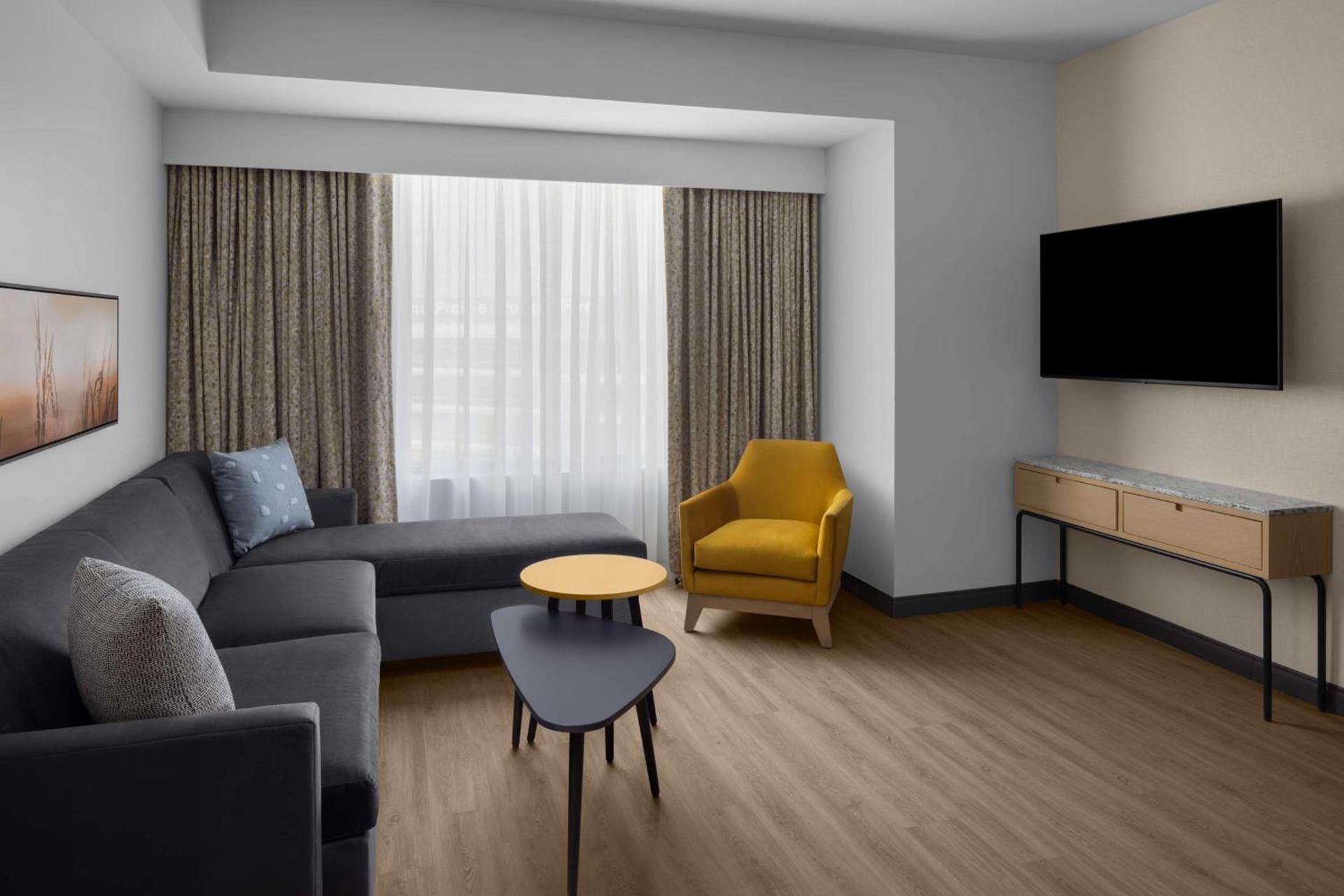 Homewood Suites By Hilton Grand Prairie At EpicCentral photo 20