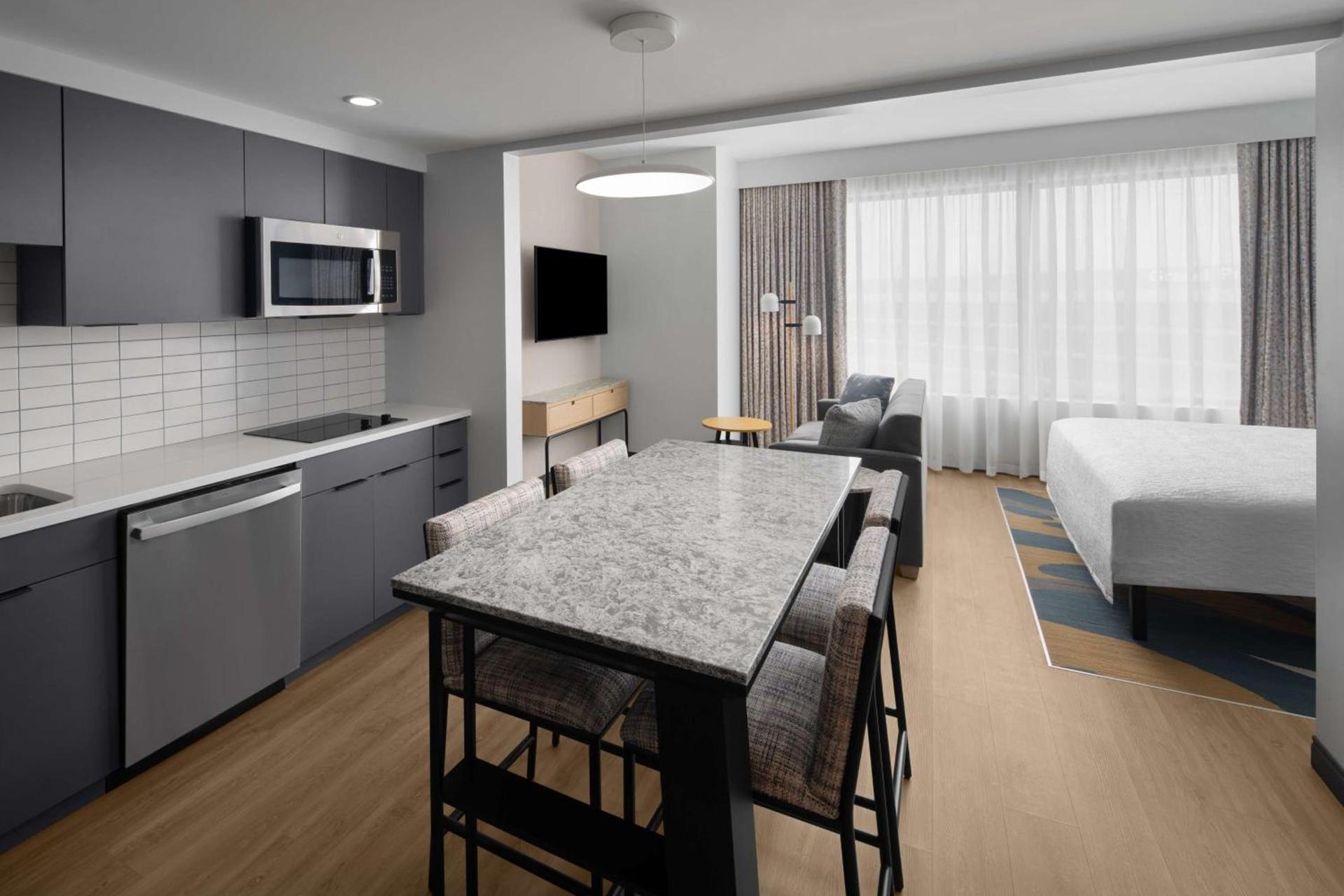 Homewood Suites By Hilton Grand Prairie At EpicCentral photo 29