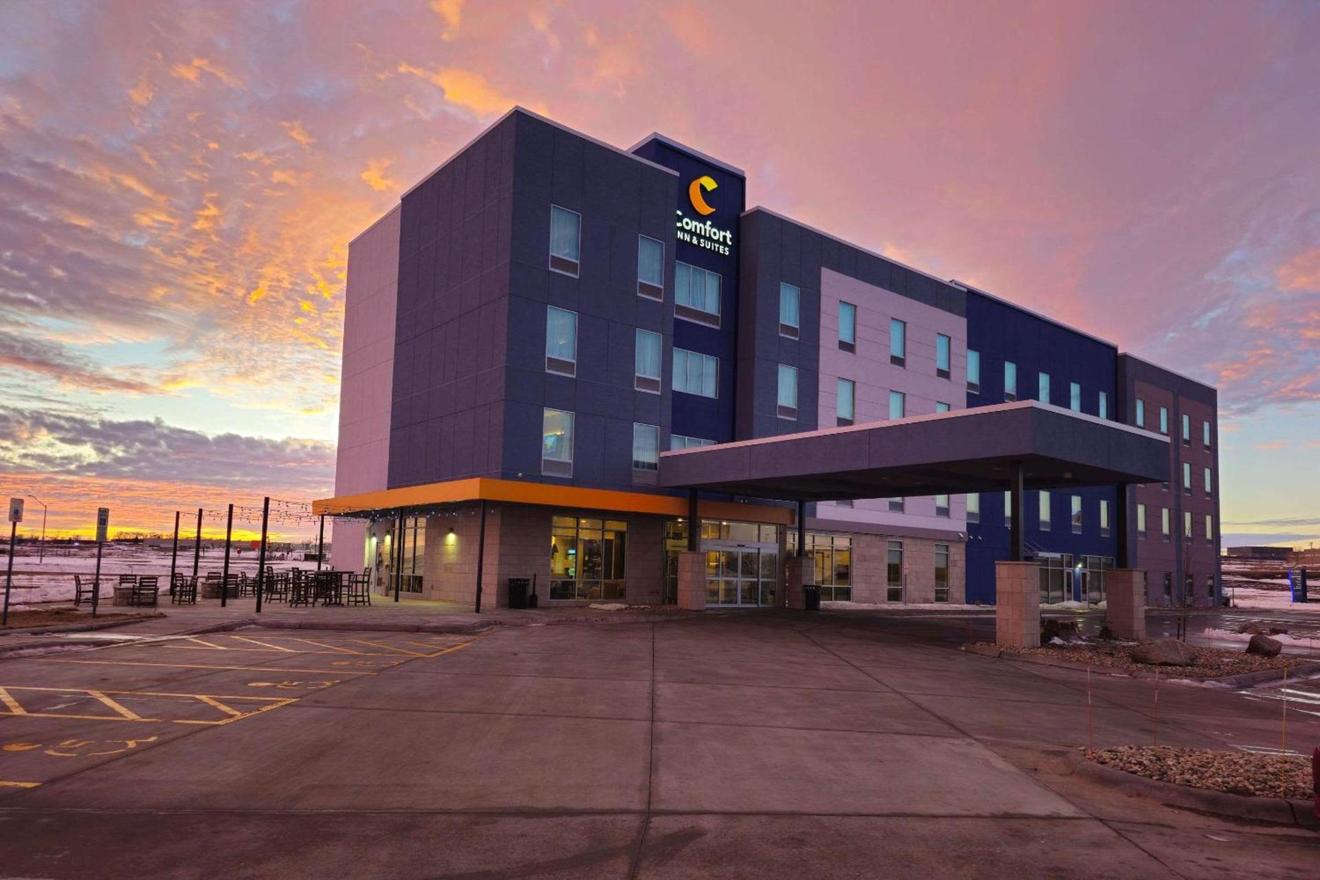 Comfort Inn & Suites at Sanford Sports Complex photo 1