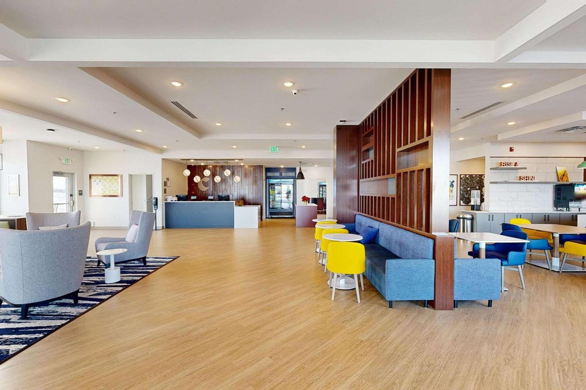 Comfort Inn & Suites at Sanford Sports Complex photo 5