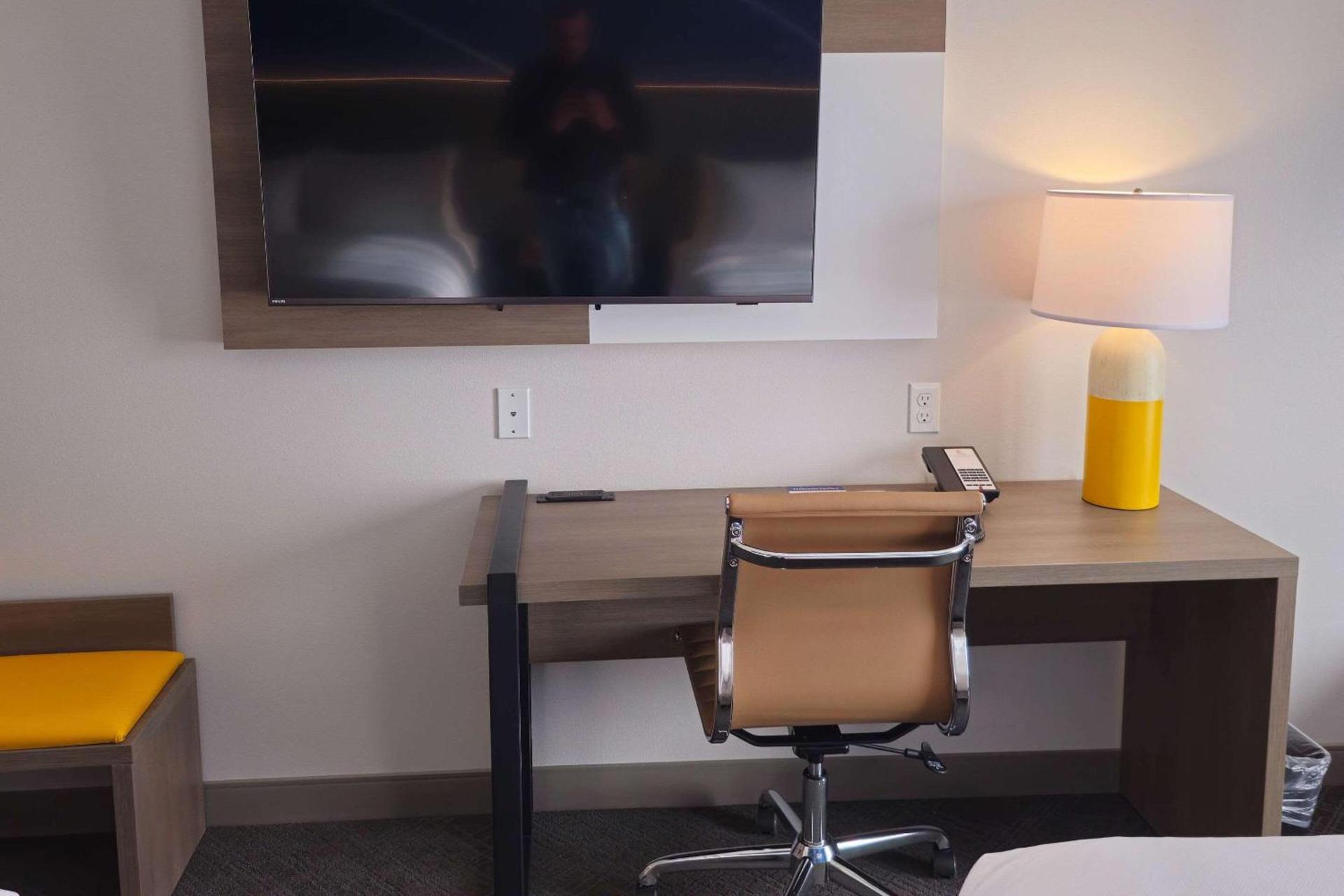 Comfort Inn & Suites at Sanford Sports Complex photo 13
