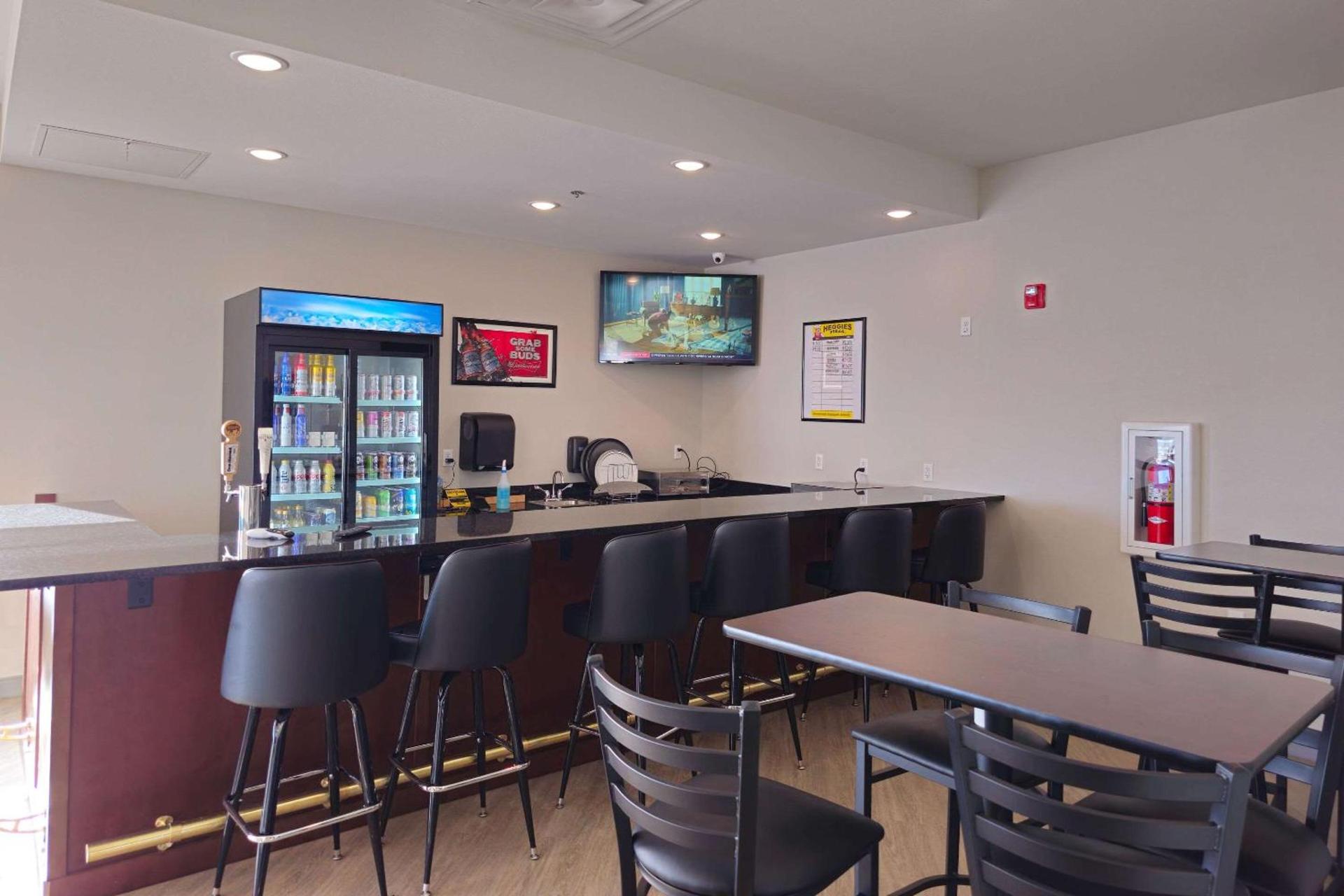 Comfort Inn & Suites at Sanford Sports Complex photo 36