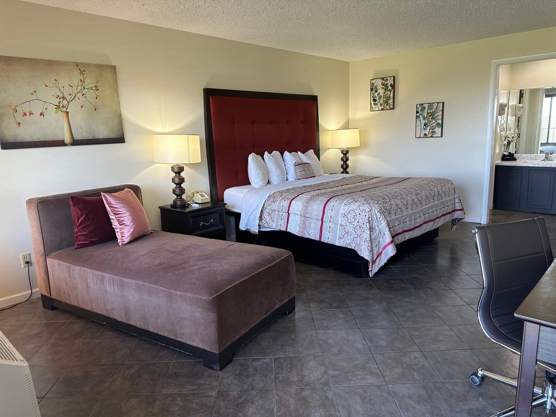 Geneva Wells Inn photo 3