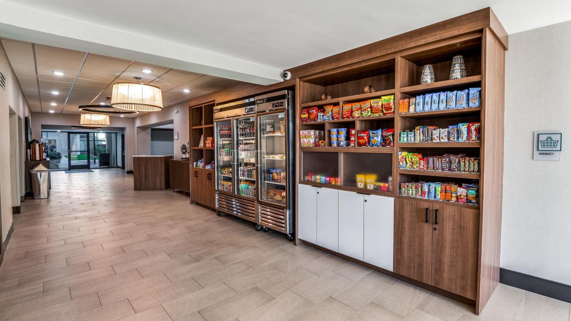 Staybridge Suites Dallas Market Ctr Love Field by IHG photo 62