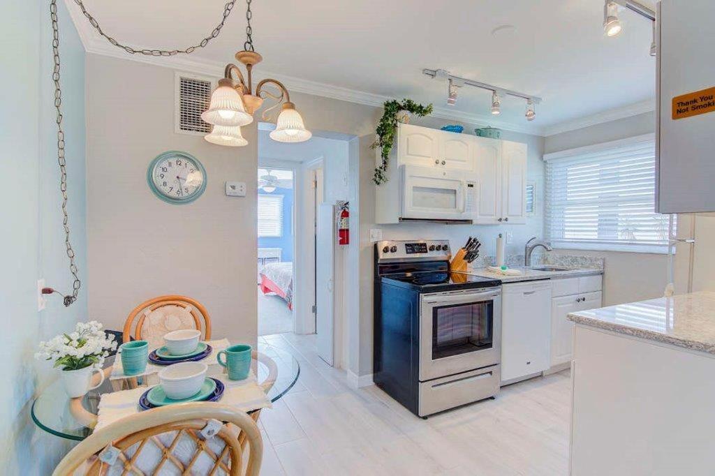 Sea Crest photo 99