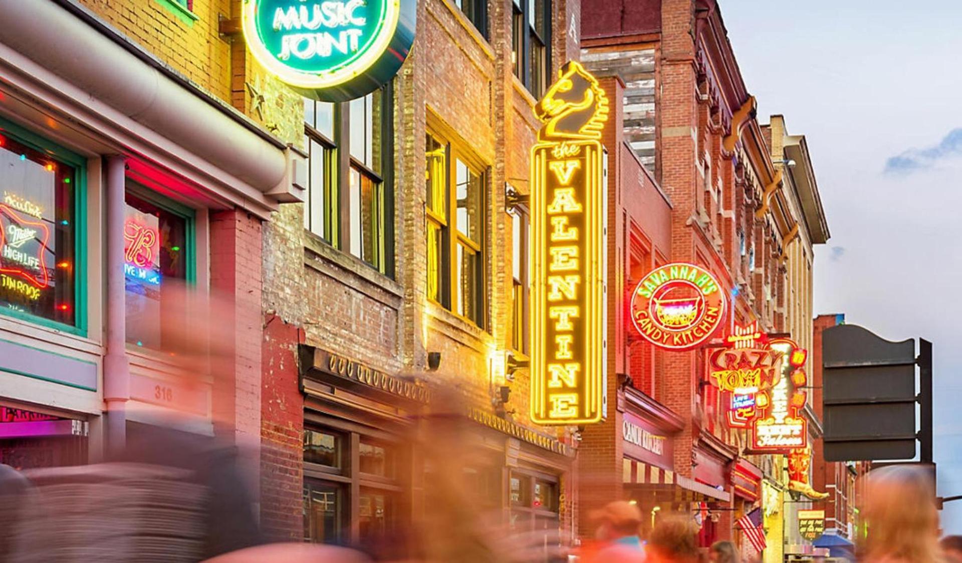 Bluegreen Downtown Nashville photo 12
