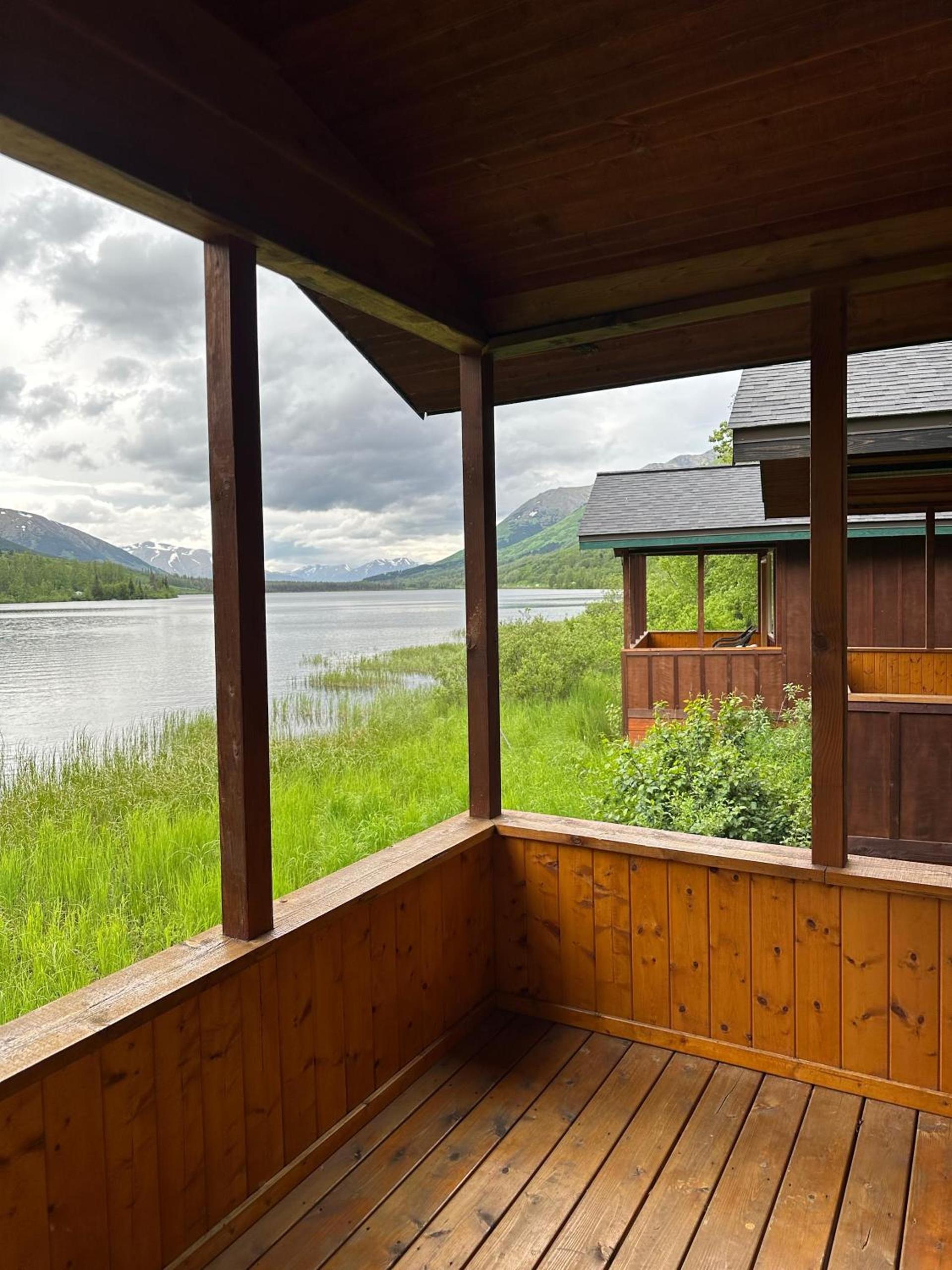 Summit Lake Lodge photo 16