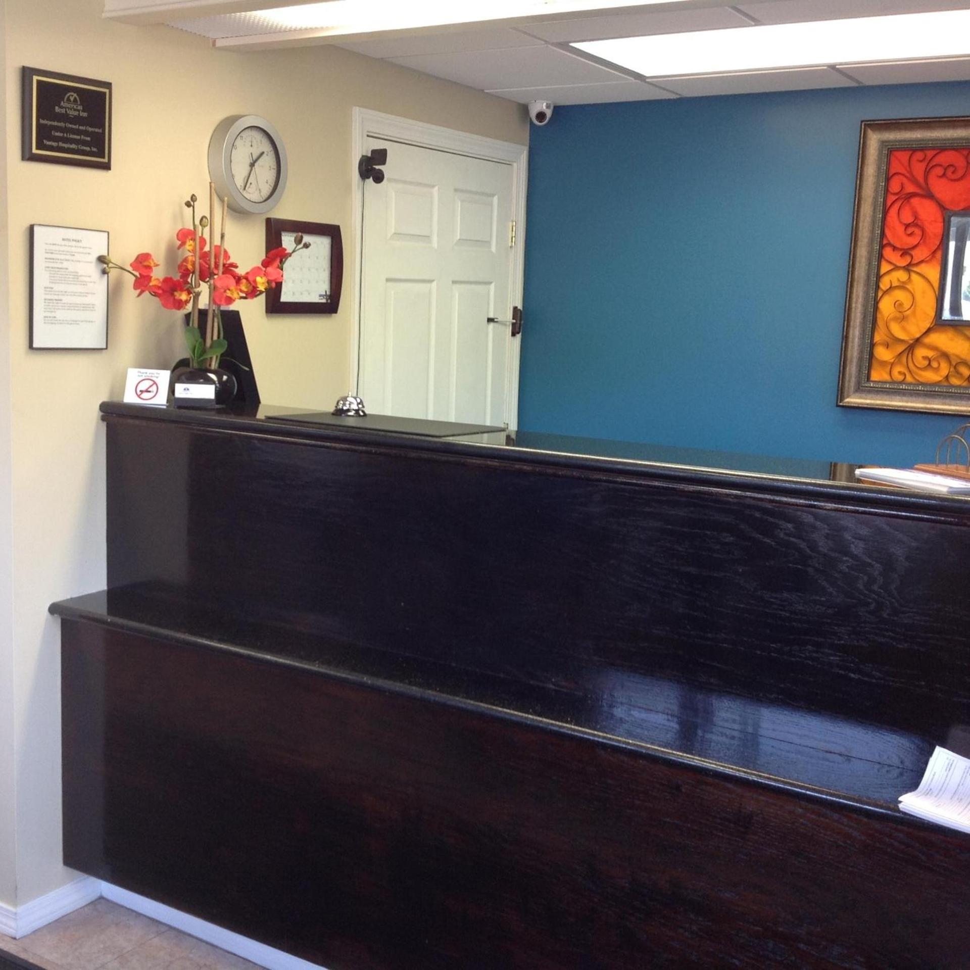 Americas Best Value Inn New London Mystic photo 6