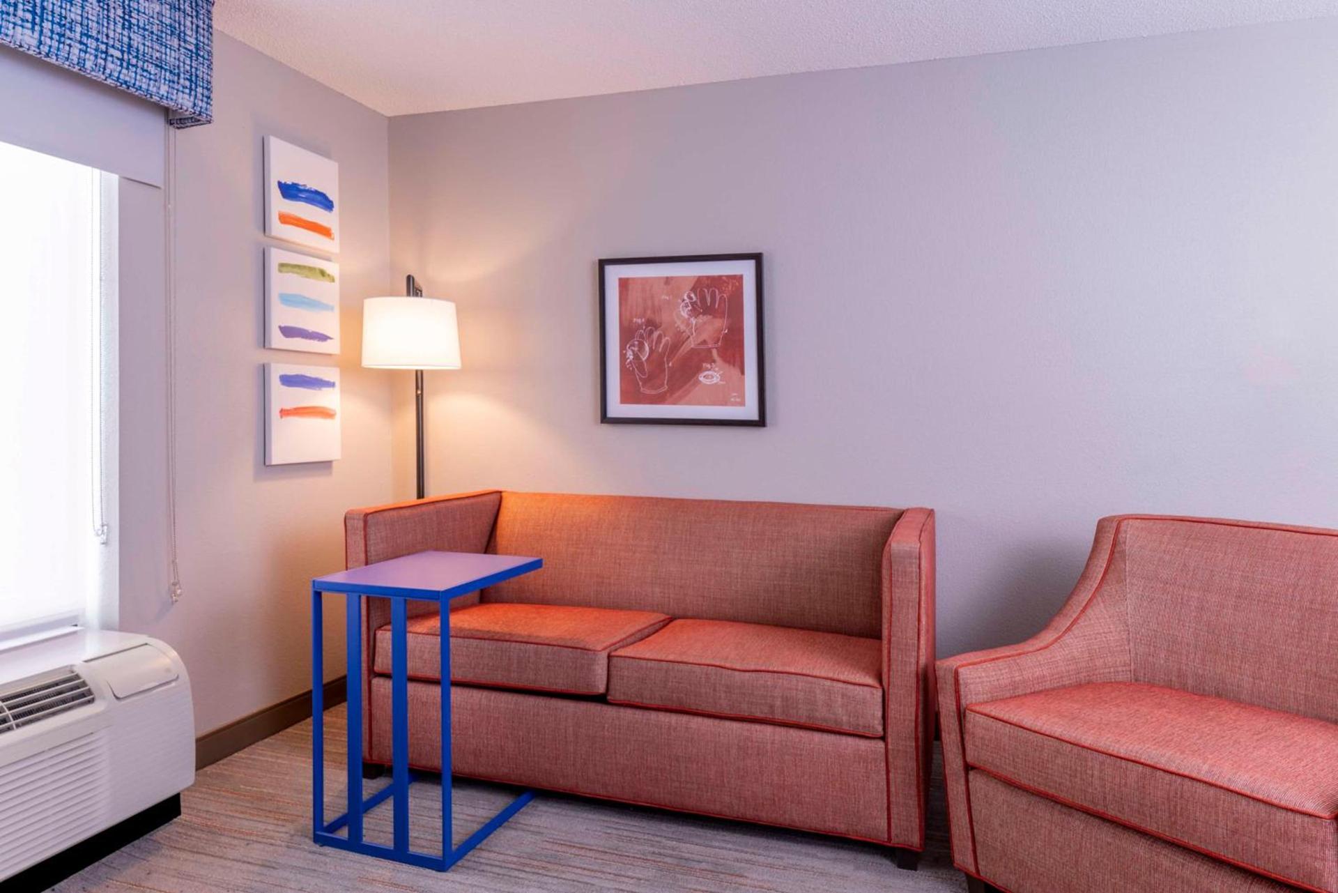 Hampton Inn & Suites St. Louis-Chesterfield photo 10