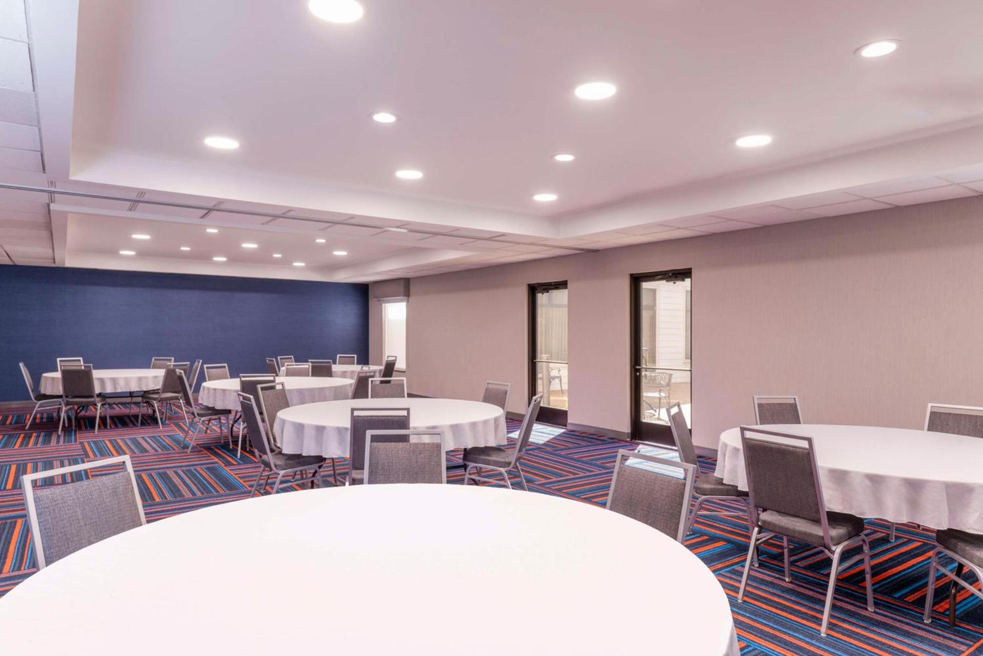 Hampton Inn & Suites St. Louis-Chesterfield — hotel in Chesterfield
