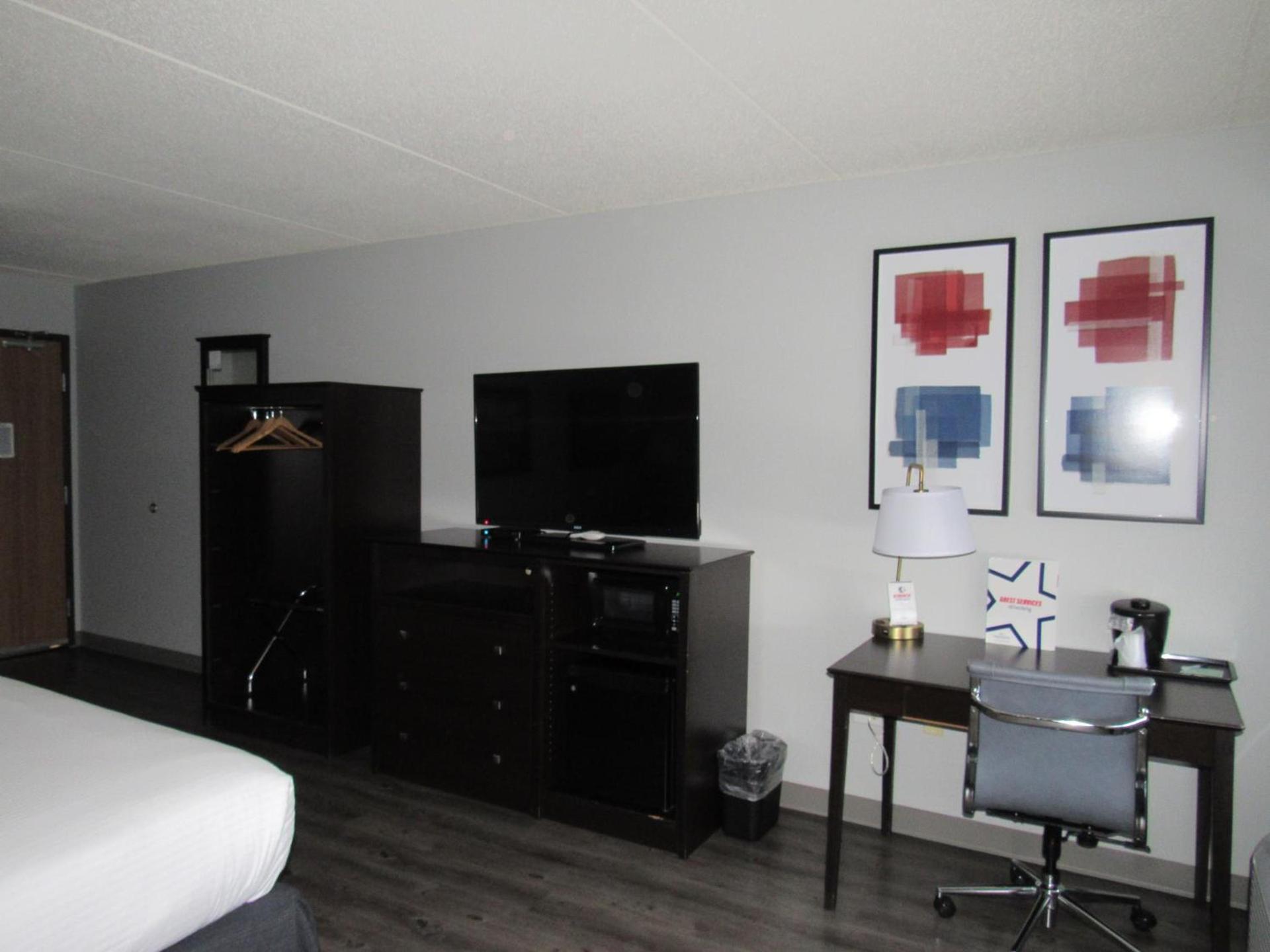 AmericInn by Wyndham Lincoln South photo 18