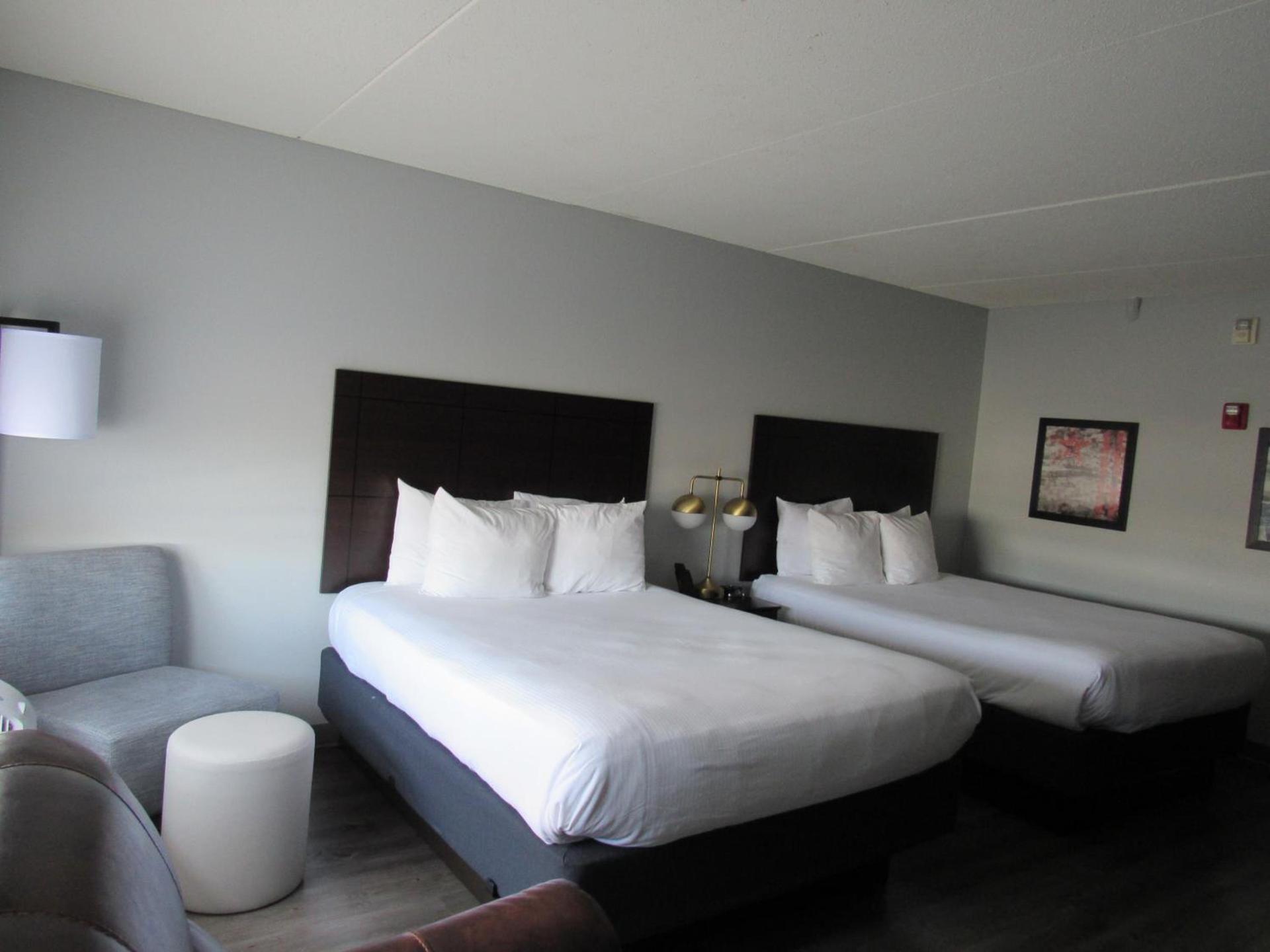 AmericInn by Wyndham Lincoln South photo 45
