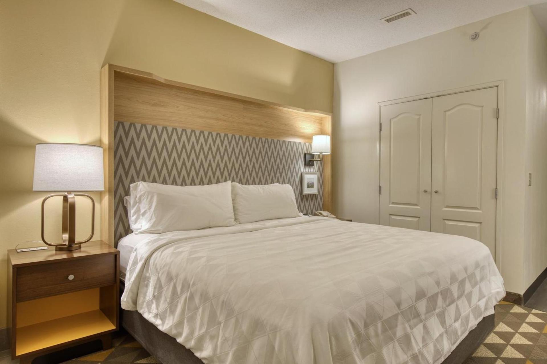 Holiday Inn Hotel & Suites Madison West - Middleton by IHG photo 69