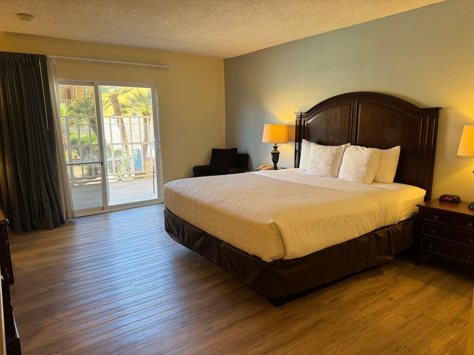 Hotel Americana photo 7