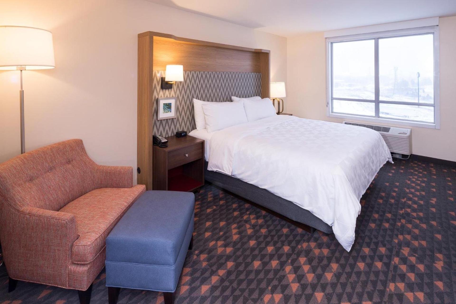 Holiday Inn & Suites Detroit - Troy by IHG photo 63