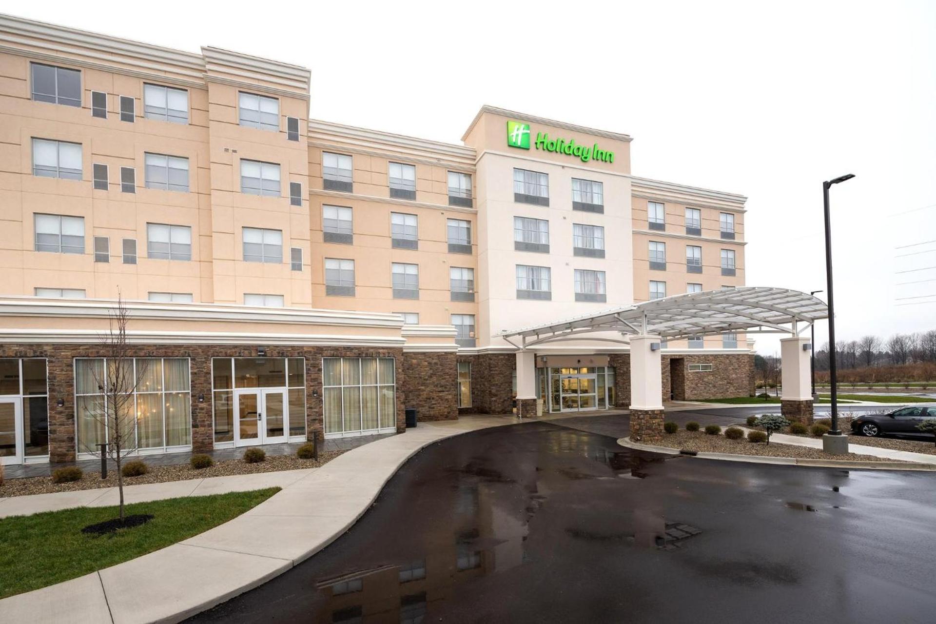 Holiday Inn & Suites Detroit - Troy by IHG photo 56
