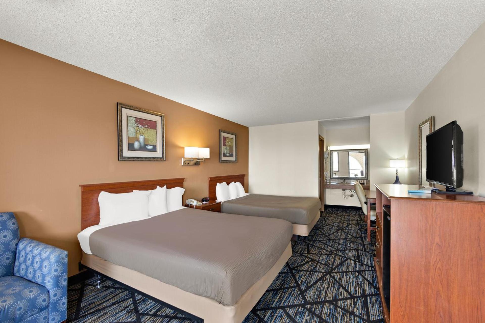 Americas Best Value Inn-Celina photo 6